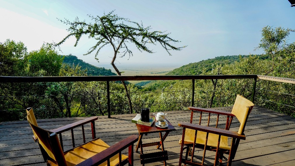 2 chairs overlooking valley
